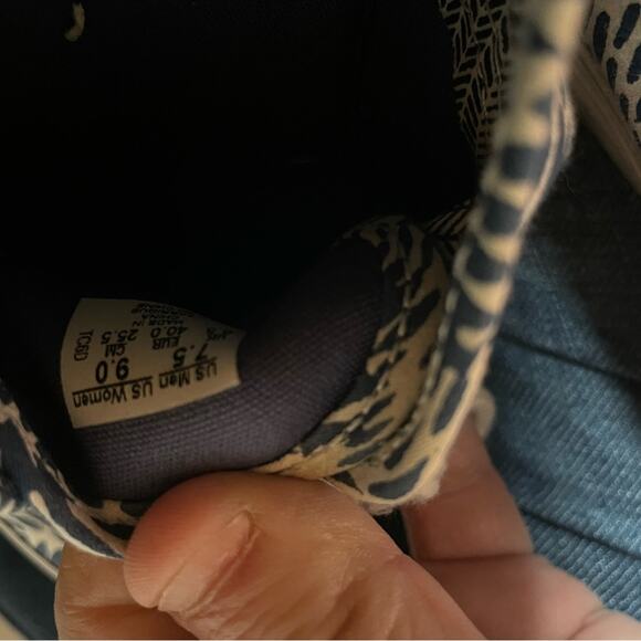 Vans Sneakers Tennis Shoes Blue White Size 9 - Picture 9 of 10